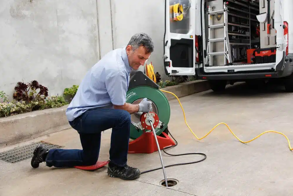 What to Expect from a 24/7 Drain Cleaning Service Near Me